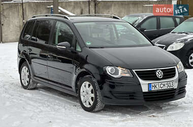 Минивэн Volkswagen Touran 2009 в Виннице