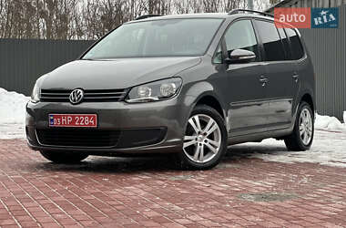 Минивэн Volkswagen Touran 2011 в Сарнах