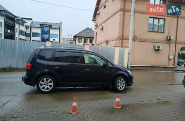 Минивэн Volkswagen Touran 2013 в Иршаве