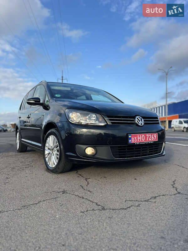 Volkswagen Touran 2015