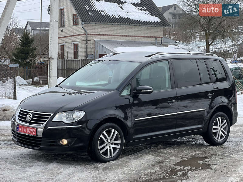 Volkswagen Touran 2010