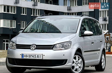 Мінівен Volkswagen Touran 2010 в Одесі