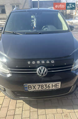 Минивэн Volkswagen Touran 2014 в Хмельницком