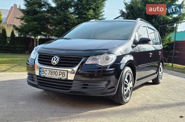 Минивэн Volkswagen Touran 2008 в Самборе