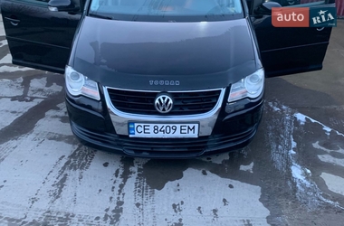 Минивэн Volkswagen Touran 2007 в Черновцах