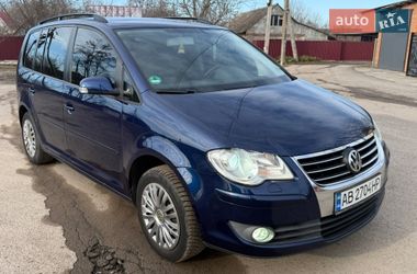 Минивэн Volkswagen Touran 2007 в Виннице