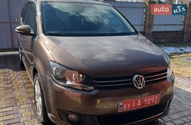 Минивэн Volkswagen Touran 2011 в Чигирине