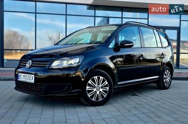 Минивэн Volkswagen Touran 2015 в Ивано-Франковске