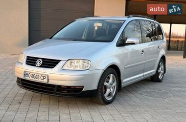 Минивэн Volkswagen Touran 2004 в Коломые