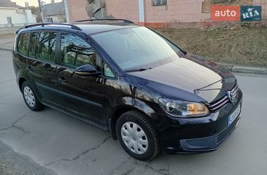 Минивэн Volkswagen Touran 2011 в Ровно