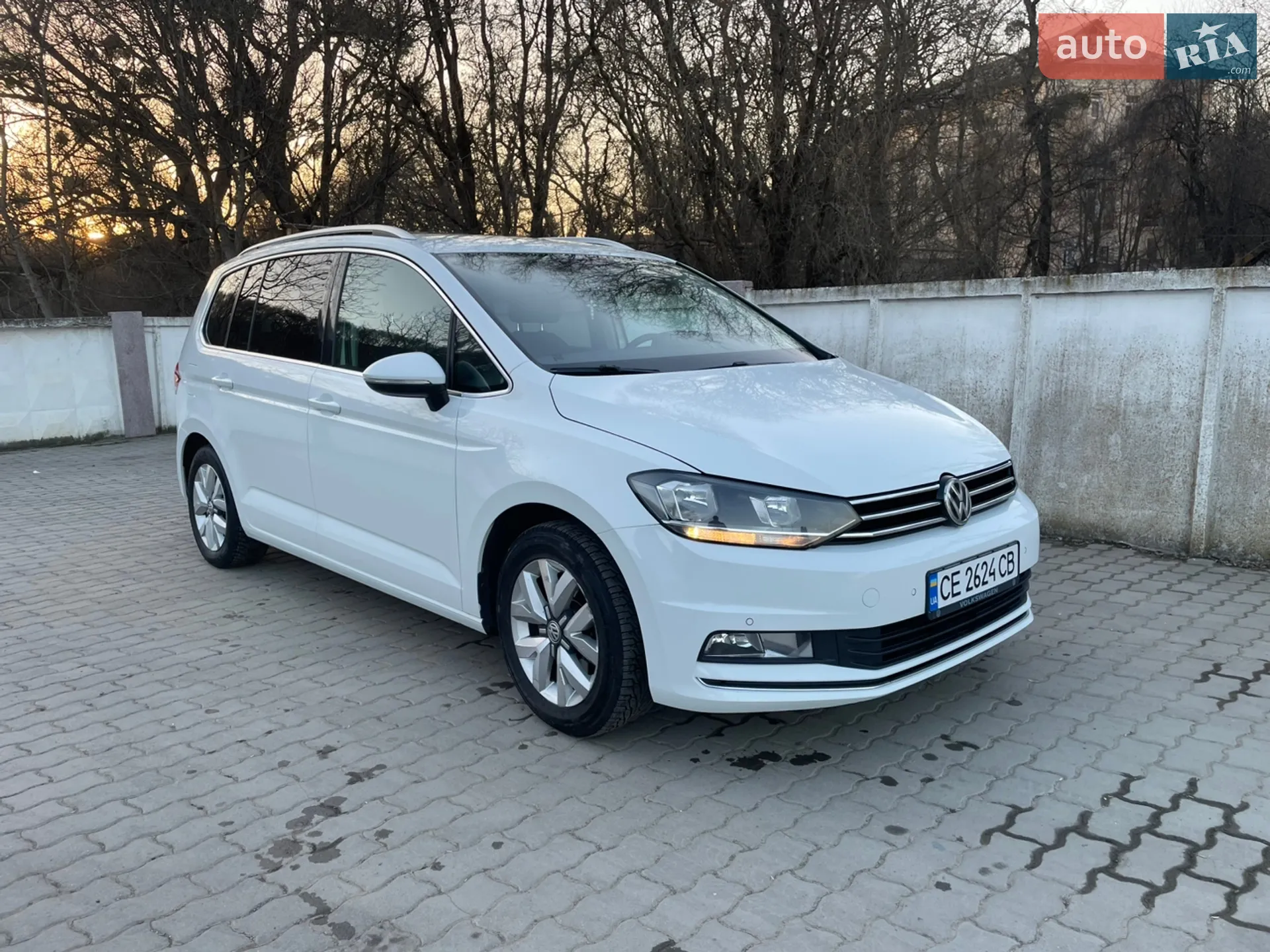 Volkswagen Touran 2015