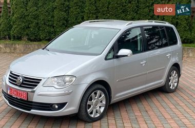 Минивэн Volkswagen Touran 2007 в Вознесенске