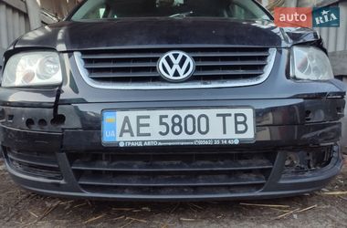 Минивэн Volkswagen Touran 2006 в Каменке