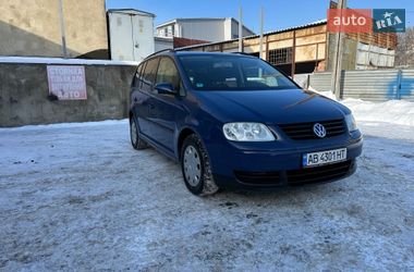 Минивэн Volkswagen Touran 2004 в Черновцах