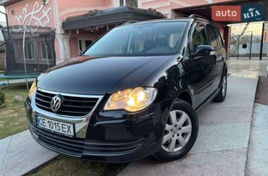 Минивэн Volkswagen Touran 2008 в Черновцах