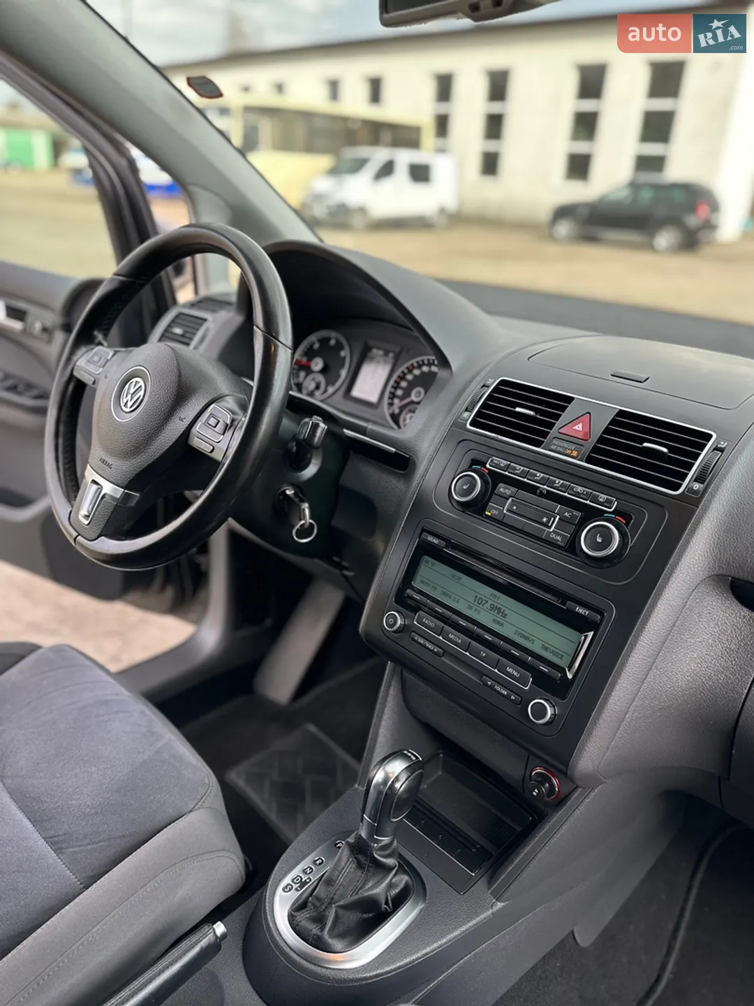 2012 Volkswagen Touran - мініатюра 26