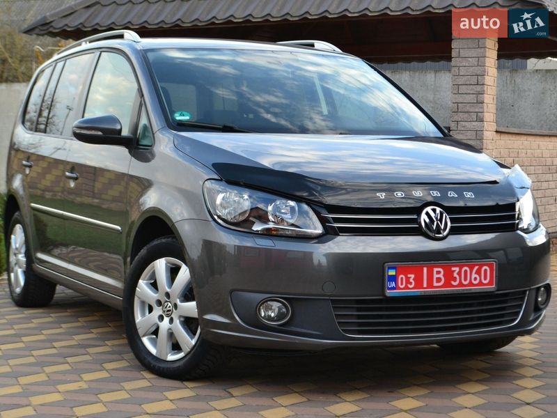 Volkswagen Touran 2011