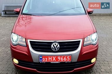 Минивэн Volkswagen Touran 2009 в Староконстантинове