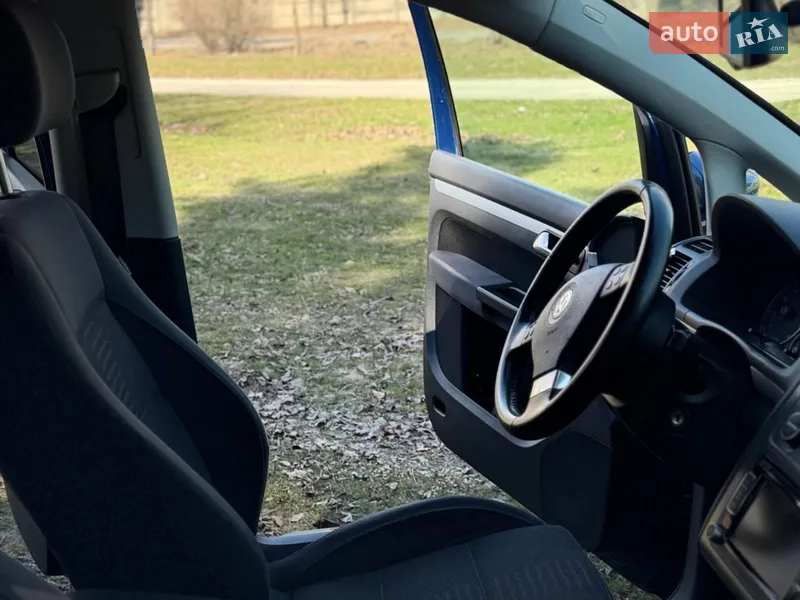 Volkswagen Touran 2009 VIN WVGZZZ1TZAW005025 фото оголошення 23 з 71