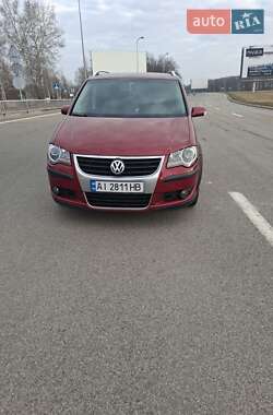 Минивэн Volkswagen Touran 2007 в Борисполе
