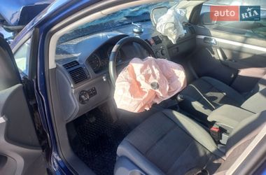 Минивэн Volkswagen Touran 2006 в Луцке