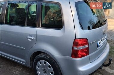 Минивэн Volkswagen Touran 2005 в Ланчине