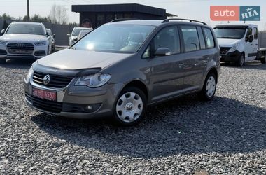 Минивэн Volkswagen Touran 2008 в Шепетовке