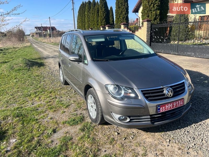 Volkswagen Touran 2009