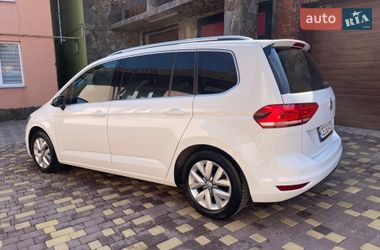 Микровэн Volkswagen Touran 2015 в Черновцах