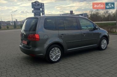 Минивэн Volkswagen Touran 2014 в Стрые
