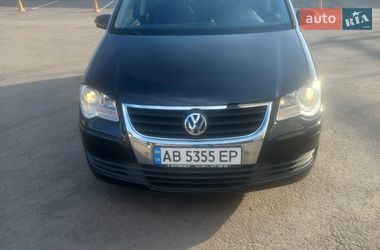 Мінівен Volkswagen Touran 2008 в Вінниці