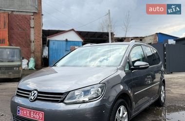 Мінівен Volkswagen Touran 2011 в Сумах