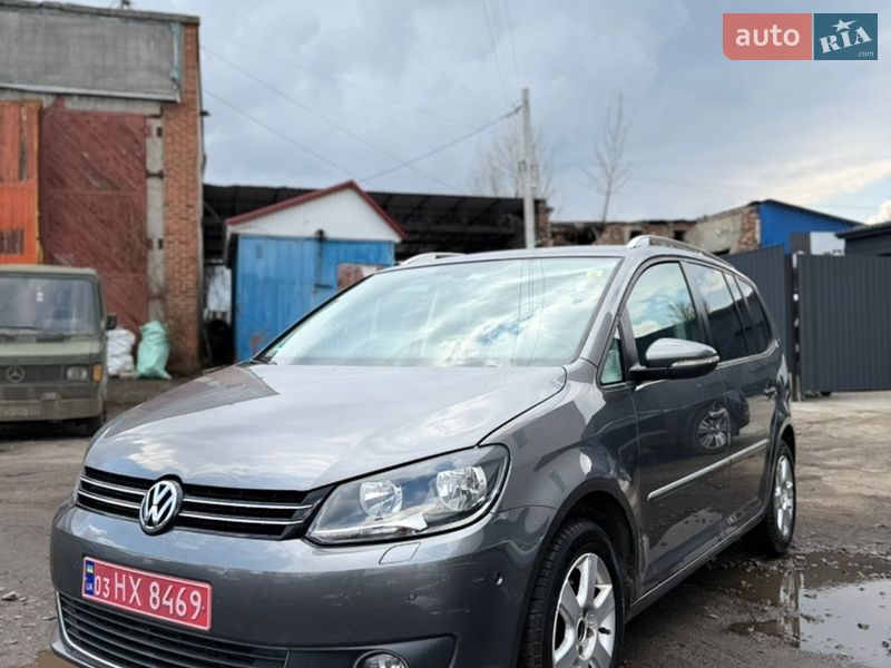 Volkswagen Touran 2011 Volkswagen Touran 2011