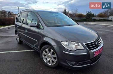 Минивэн Volkswagen Touran 2008 в Полтаве