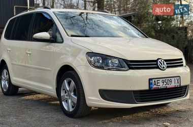 Мінівен Volkswagen Touran 2013 в Бучі