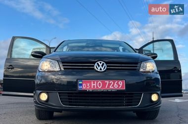Мінівен Volkswagen Touran 2015 в Луцьку