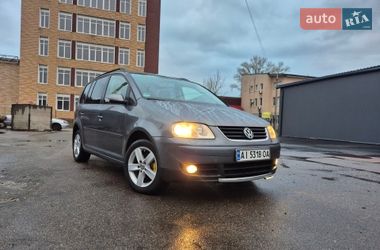 Мінівен Volkswagen Touran 2006 в Києві