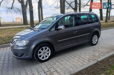 Мінівен Volkswagen Touran 2007 в Полтаві