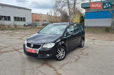 Минивэн Volkswagen Touran 2010 в Полтаве