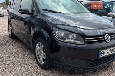 Минивэн Volkswagen Touran 2011 в Костополе