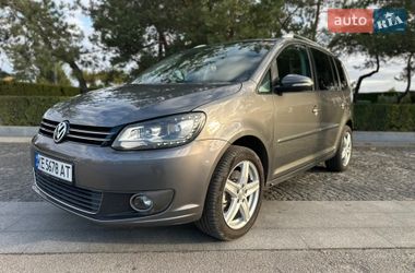 Минивэн Volkswagen Touran 2010 в Днепре