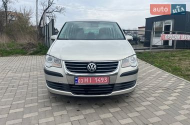 Мінівен Volkswagen Touran 2009 в Старокостянтинові