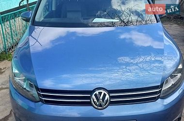 Мінівен Volkswagen Touran 2014 в Гайвороні