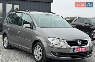 Минивэн Volkswagen Touran 2007 в Староконстантинове