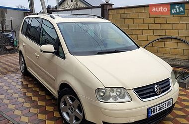 Минивэн Volkswagen Touran 2004 в Одессе