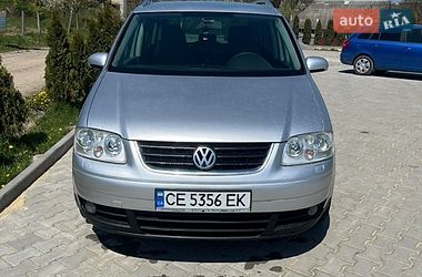 Минивэн Volkswagen Touran 2004 в Черновцах