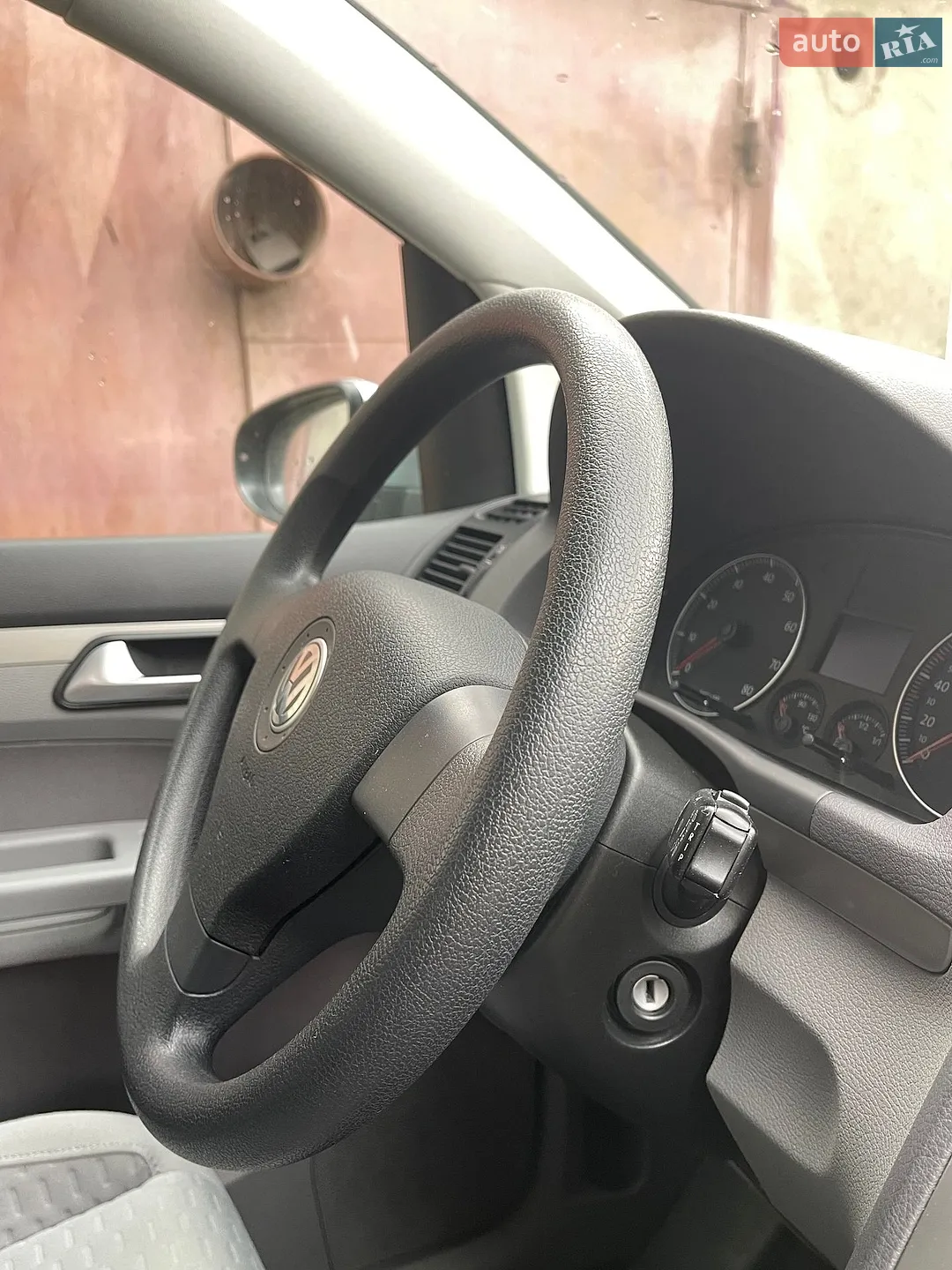 2010 Volkswagen Touran - мініатюра 225