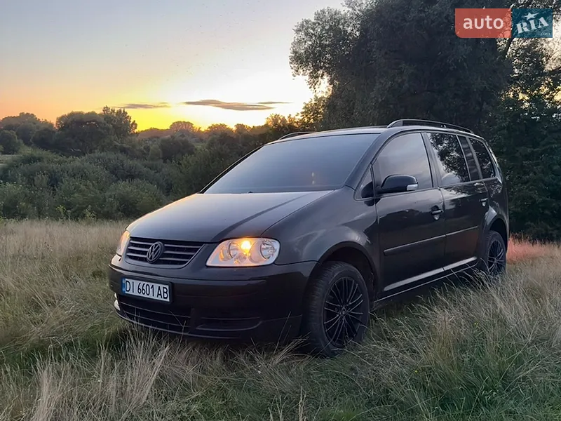 Volkswagen Touran