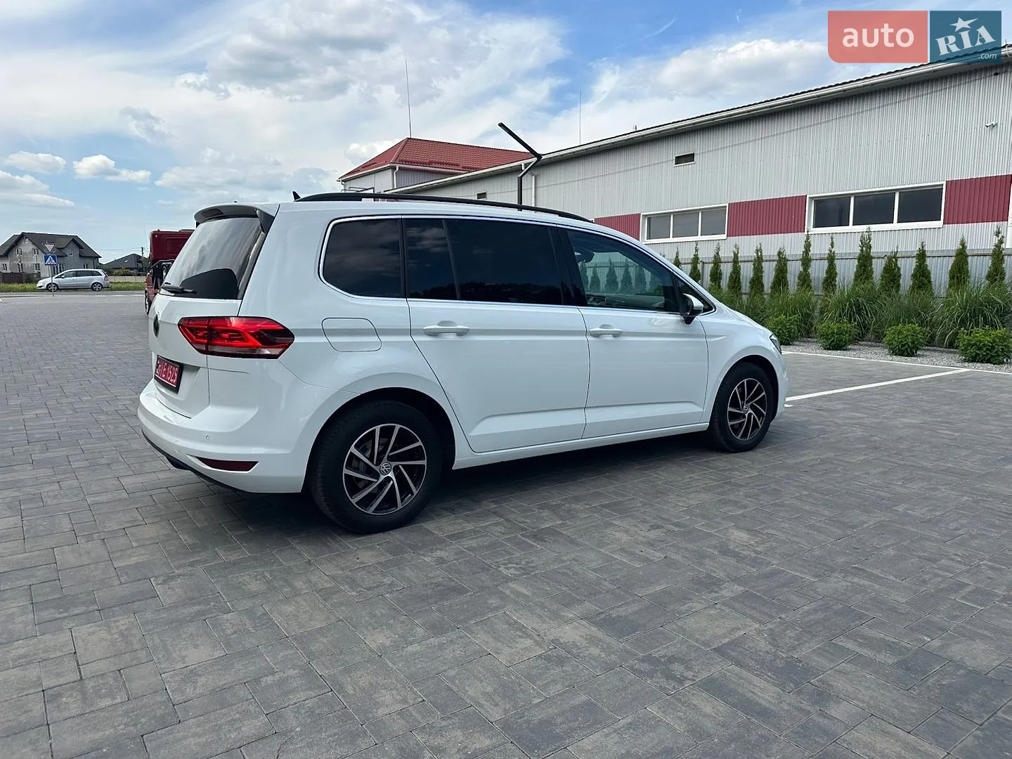2022 Volkswagen Touran - мініатюра 14
