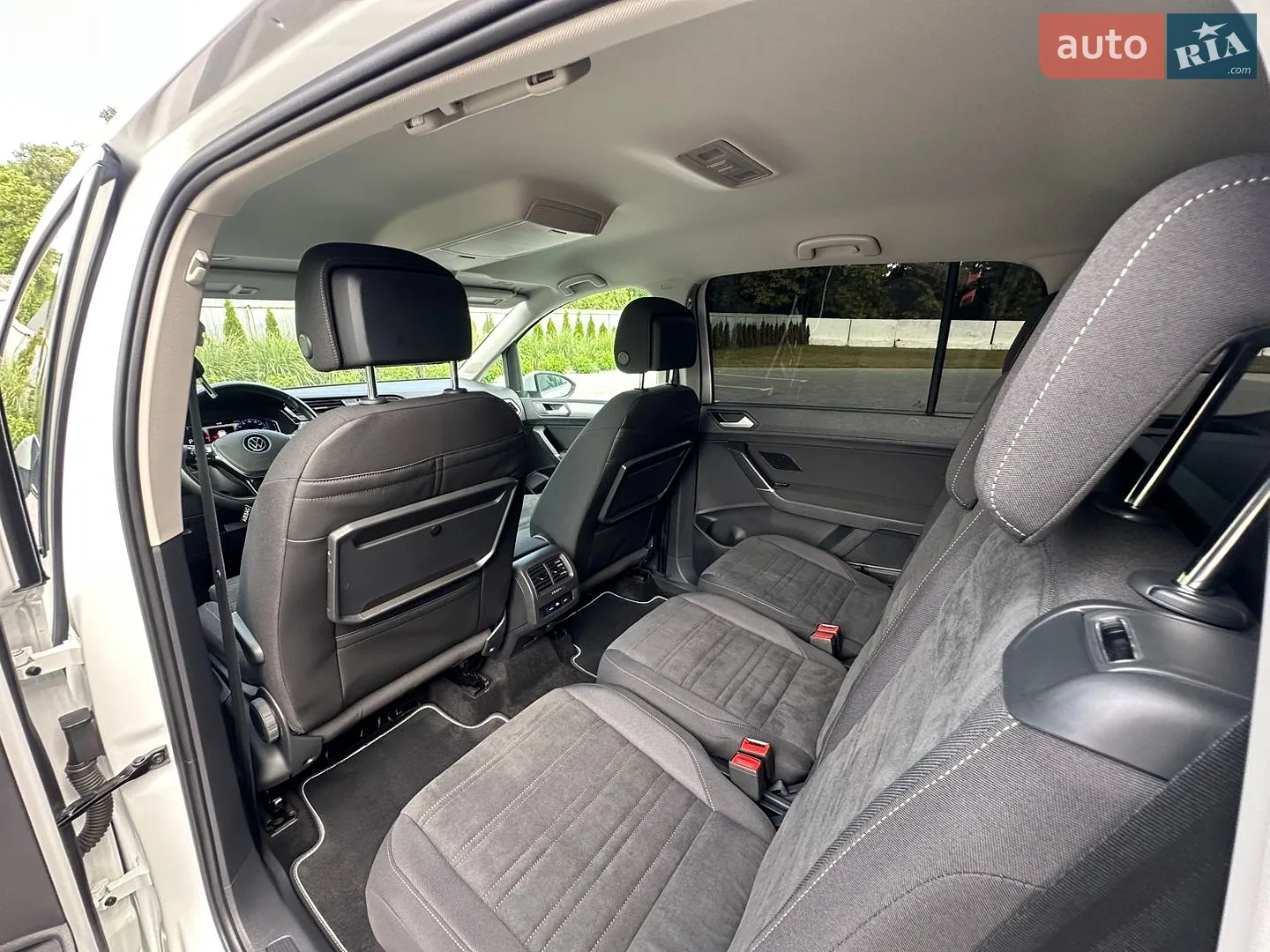 2022 Volkswagen Touran - мініатюра 34